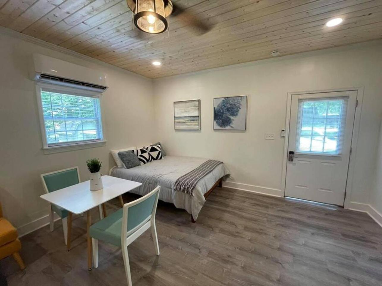 Beautifully Renovated Studio 2 Miles From Marina! Winchester Dış mekan fotoğraf